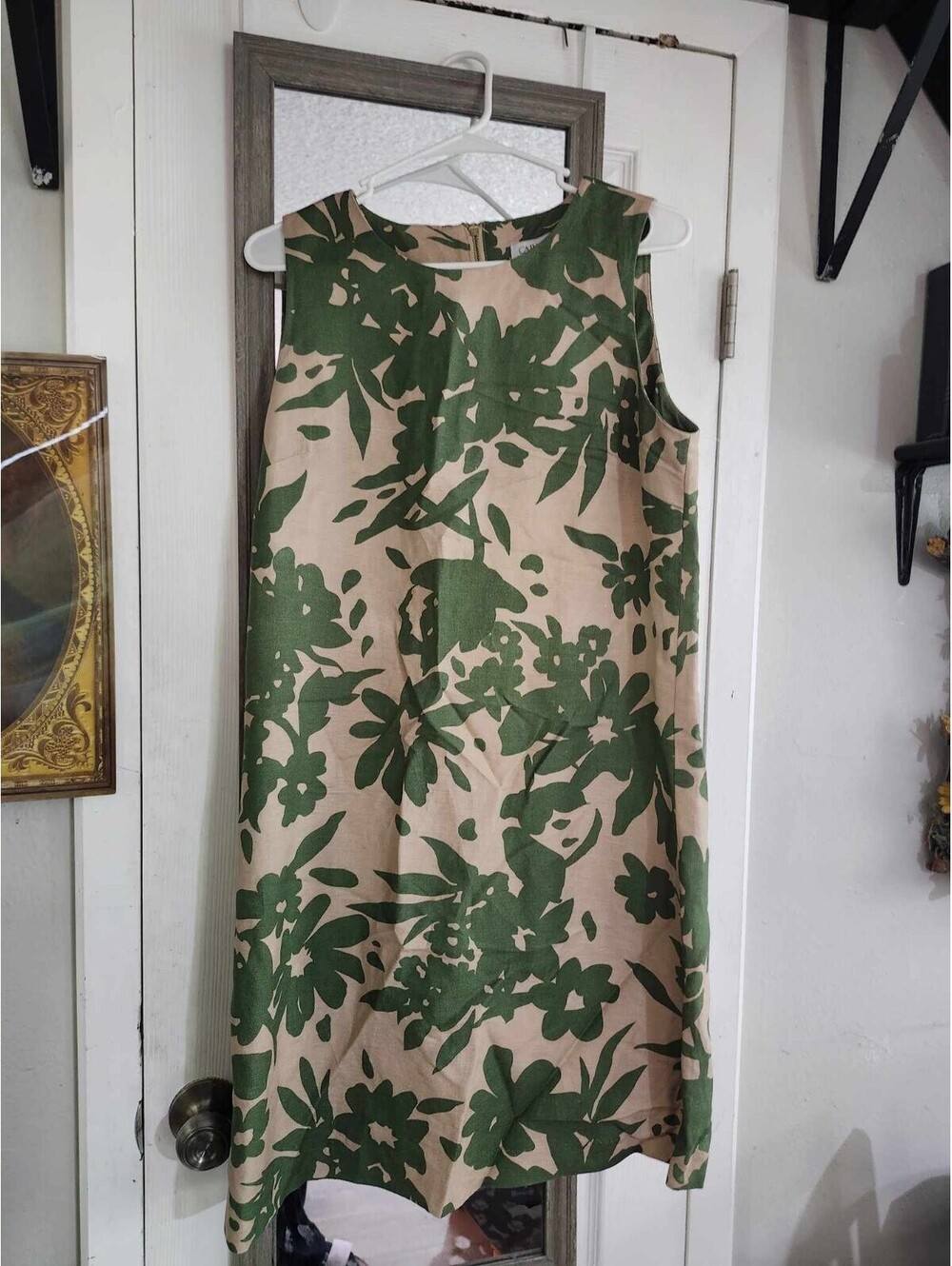 Carmen Marc Valvo dress